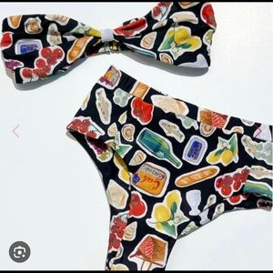 Lisa Says Gah Italian Summer Bandeau Top